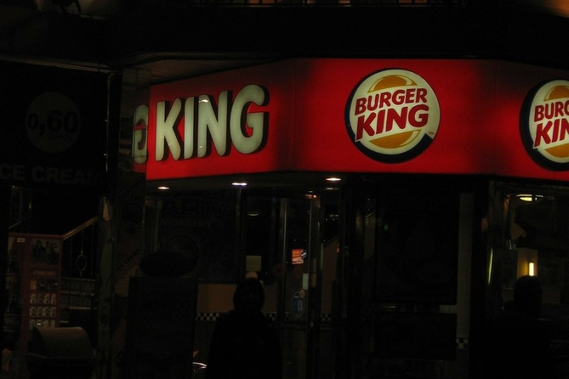Crea y Envía tu Currículum para Burger King: guía + ejemplos