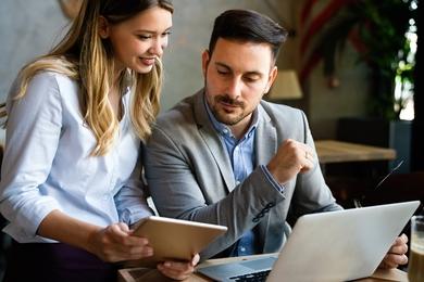 Cómo enviar currículum para CaixaBank: consejos