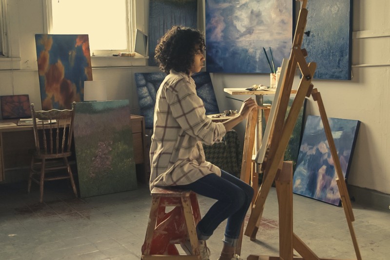 Cómo crear un currículum de artista: plantillas y pasos