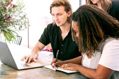 Currículum Perfecto: 7 Consejos Clave para Crear tu CV