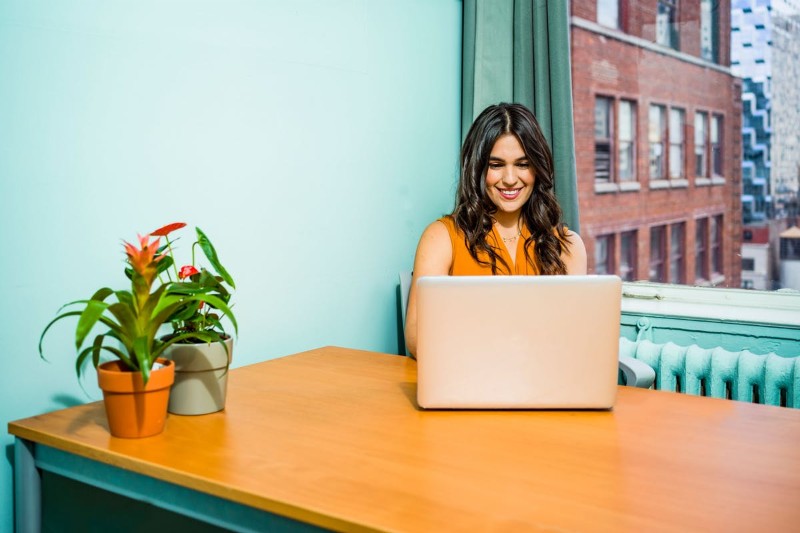 10 Plantillas para un Currículum Vitae Básico y Profesional