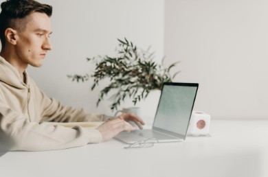 Currículum de Secretaria de Dirección: Guía con Ejemplos