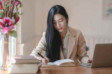 La Estructura de un Currículum: Tipos y Contenido